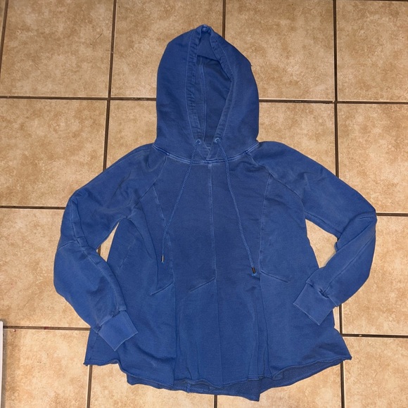 Anthropologie Tops - Anthropologie Pilcro Flynn Hoodie medium